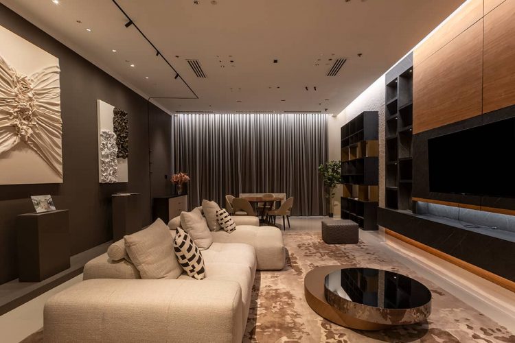 HOOGA & ENDO Showroom