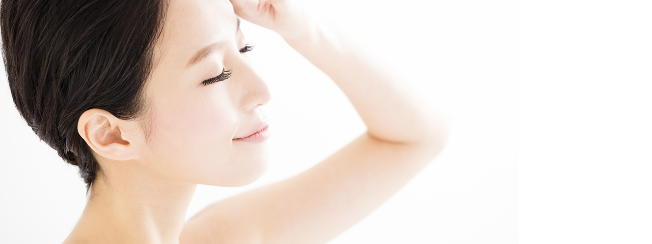 Cut-off angle is 40°. Suppresses discomfort glare in field of view